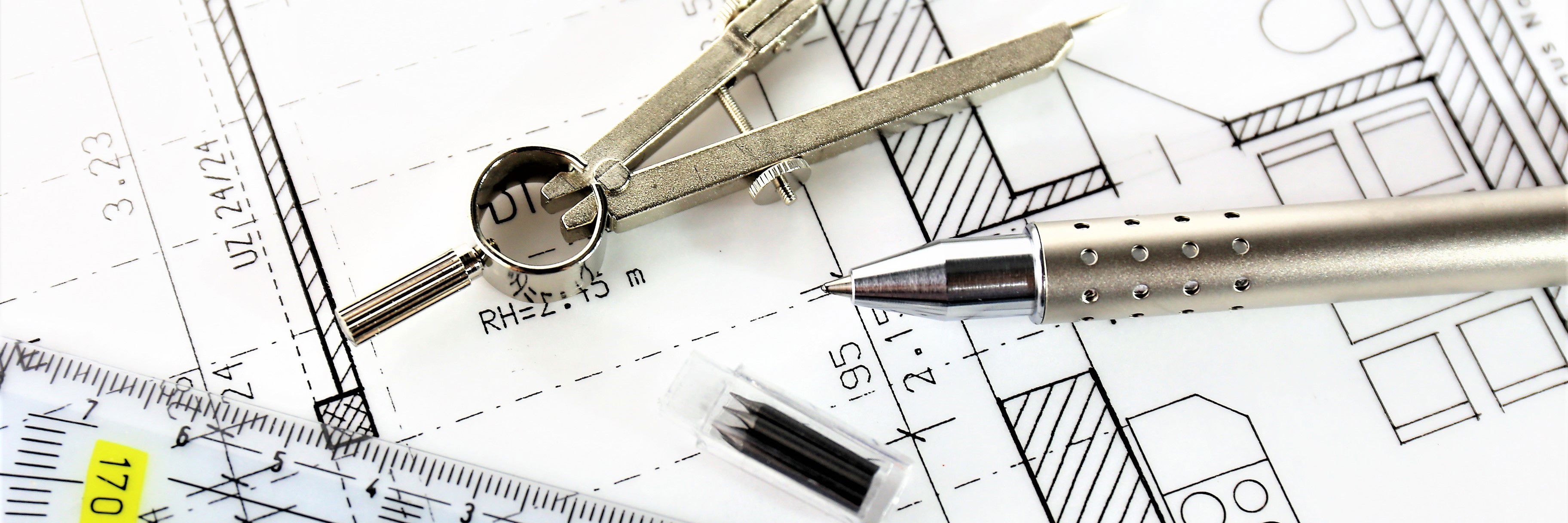 Tegning, passer og pen