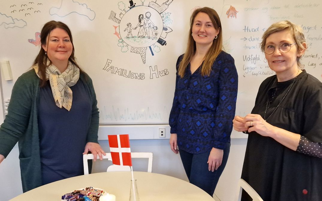 Rikke Jensen, Maike Rops og Inge Christensen er de faste ansigter, man møder i Familiens Hus