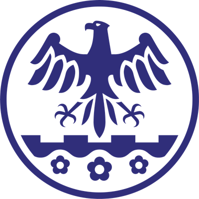 Roskilde Kommunes logo i blåt med teksten "Roskilde Kommune" ved siden af.